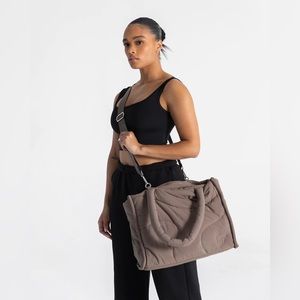 Thirty Years Drift Tote in Clay